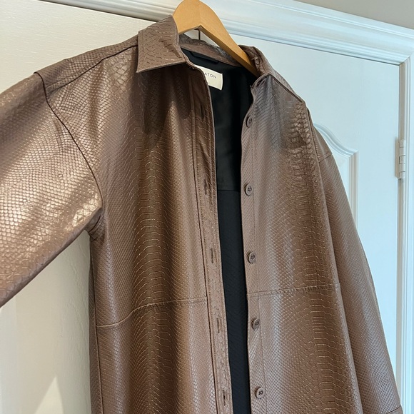 Babaton Pelli Shirt Jacket (Vegan Leather) - Picture 8 of 13